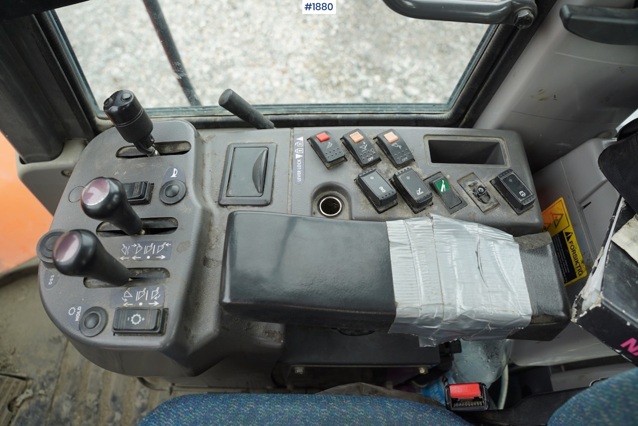 Radlader 2012 Hitachi ZW220: das Bild 32