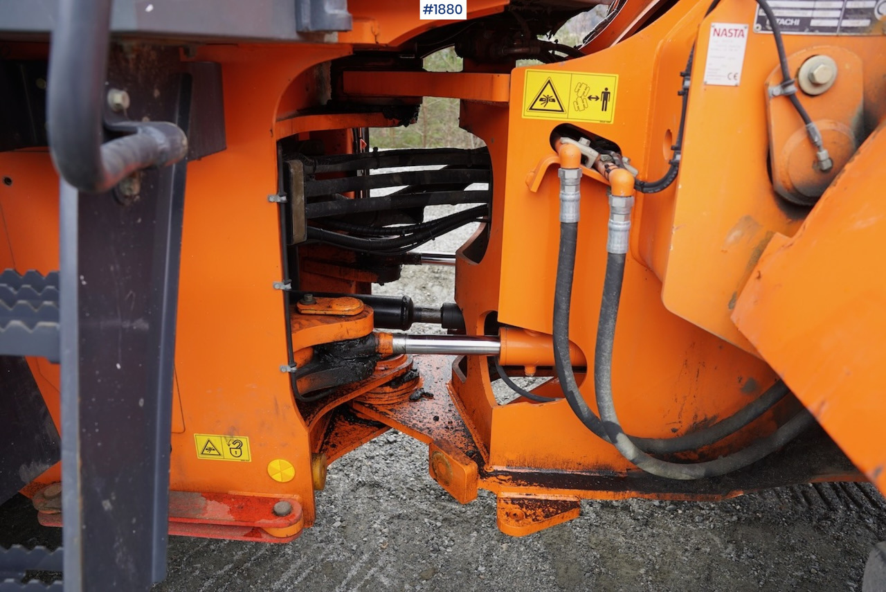 Radlader 2012 Hitachi ZW220: das Bild 42