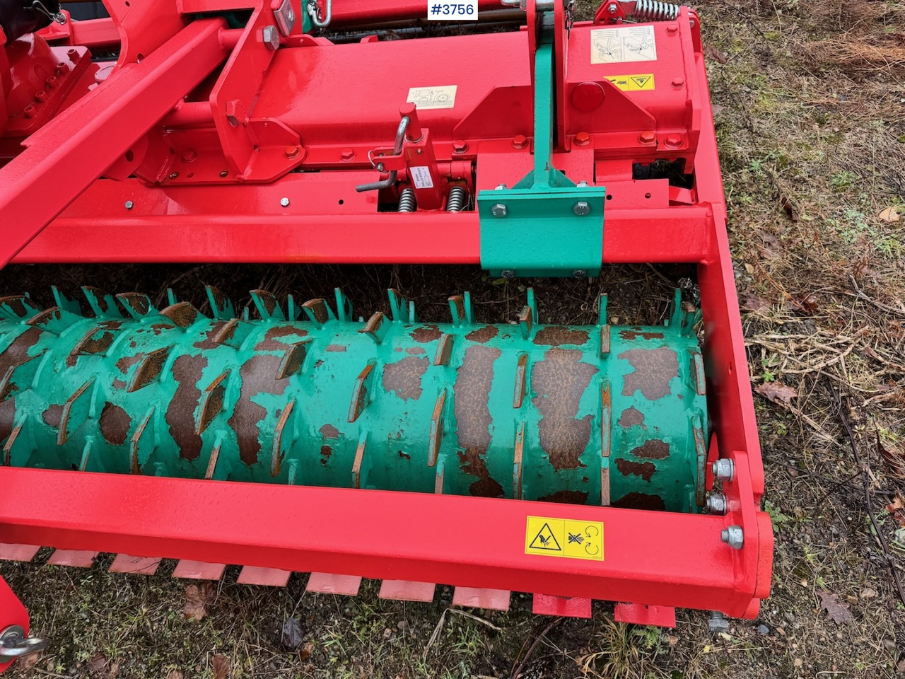 2016 Kverneland NG-S 101 rotary harrow w/ frontkit. - Technik für Bodenbearbeitung: das Bild 4 2016 Kverneland NG-S 101 rotary harrow w/ frontkit. - Technik für Bodenbearbeitung: das Bild 4