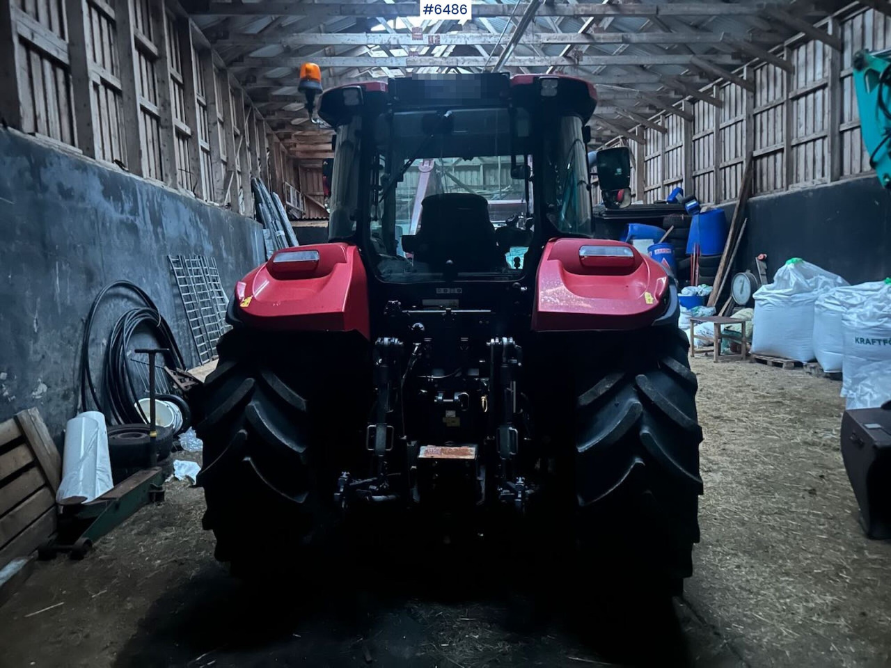 2018 CASE IH LUXXUM 120 4x4 tractor with front loader. - Traktor: das Bild 3 2018 CASE IH LUXXUM 120 4x4 tractor with front loader. - Traktor: das Bild 3