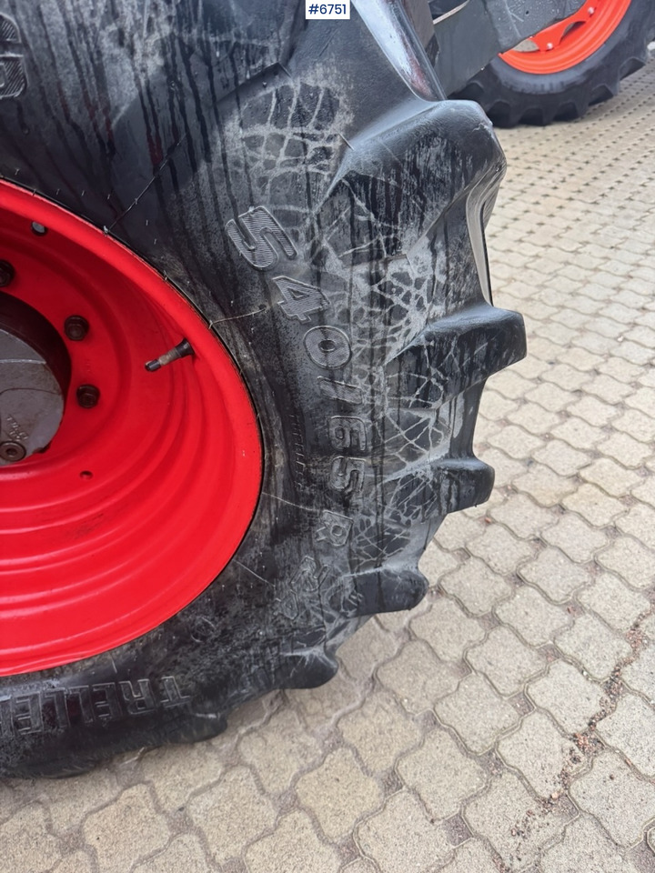 Traktor 2019 Fendt 313 Vario w/ Front hydraulics and 2 sets of tires.: das Bild 13 Traktor 2019 Fendt 313 Vario w/ Front hydraulics and 2 sets of tires.: das Bild 13