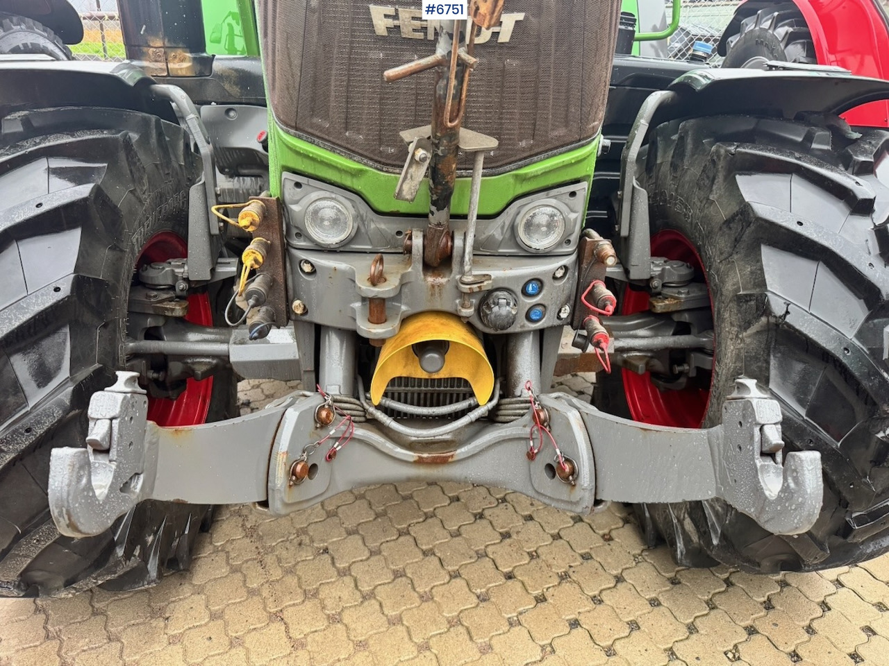 Traktor 2019 Fendt 313 Vario w/ Front hydraulics and 2 sets of tires.: das Bild 7 Traktor 2019 Fendt 313 Vario w/ Front hydraulics and 2 sets of tires.: das Bild 7