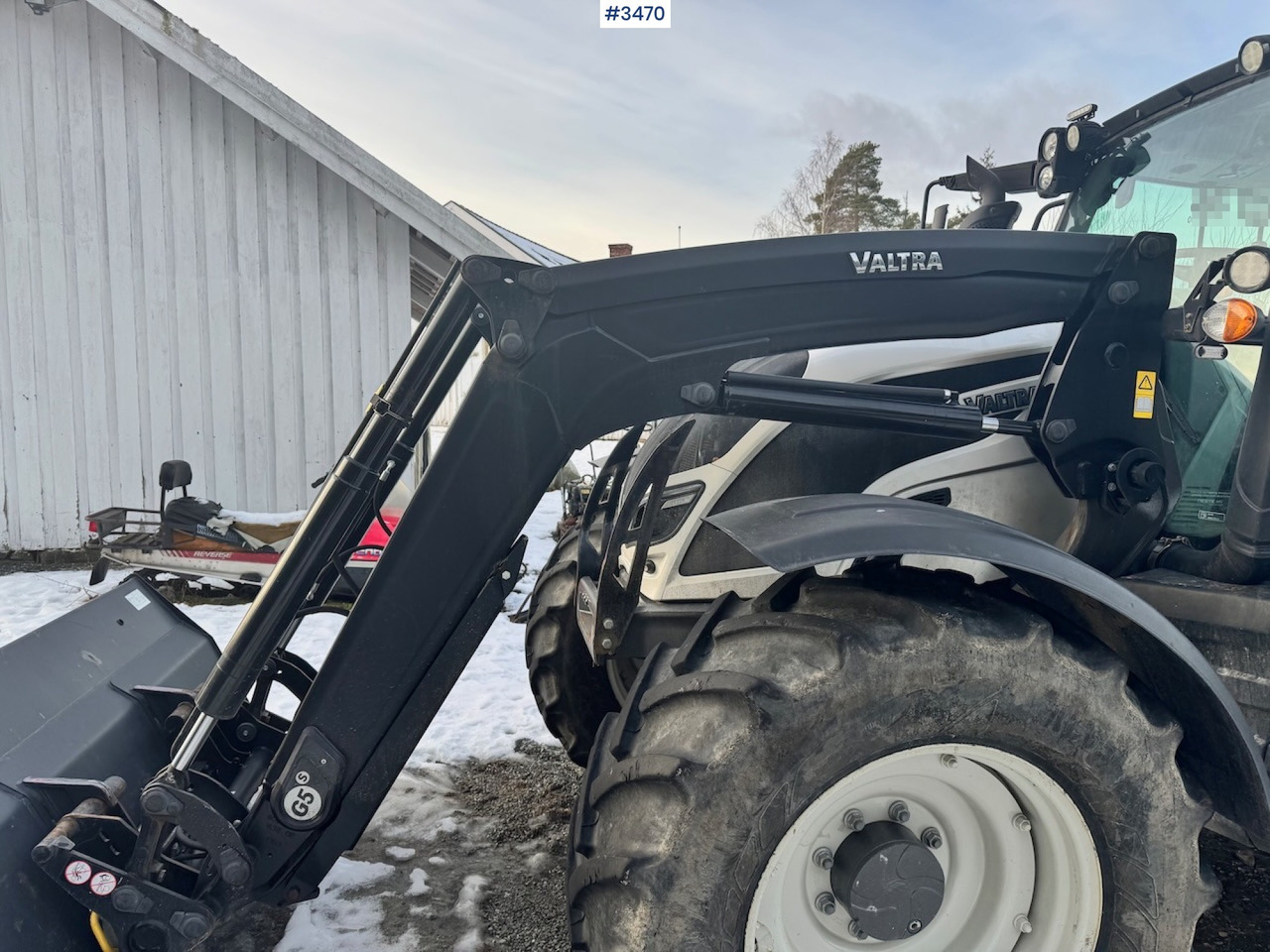 Traktor 2019 Valtra N134 w/ Front loader and bucket. 900 hours!: das Bild 32