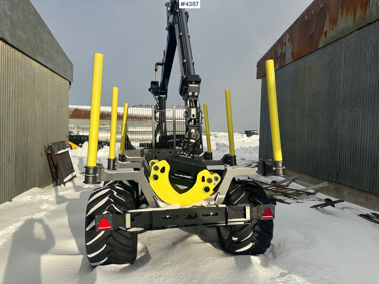 2023 Palms u12 timber trailer w/ Palms 5,85 krane. Never used. - Holzanhänger: das Bild 5 2023 Palms u12 timber trailer w/ Palms 5,85 krane. Never used. - Holzanhänger: das Bild 5