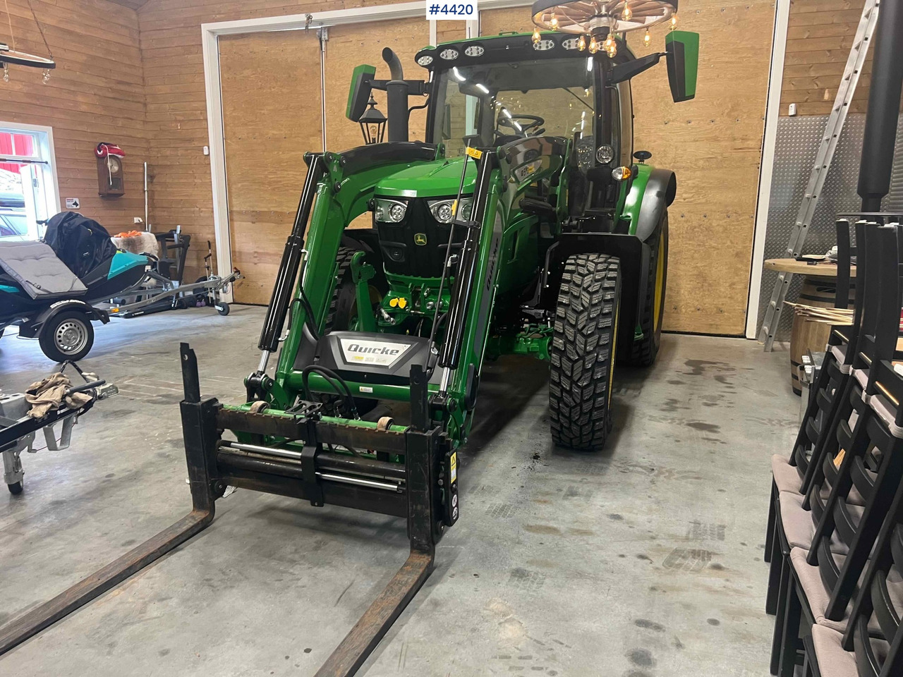 2024 John Deere 6150R w/ Quicke Front Loader & Bucket - Traktor: das Bild 2 2024 John Deere 6150R w/ Quicke Front Loader & Bucket - Traktor: das Bild 2