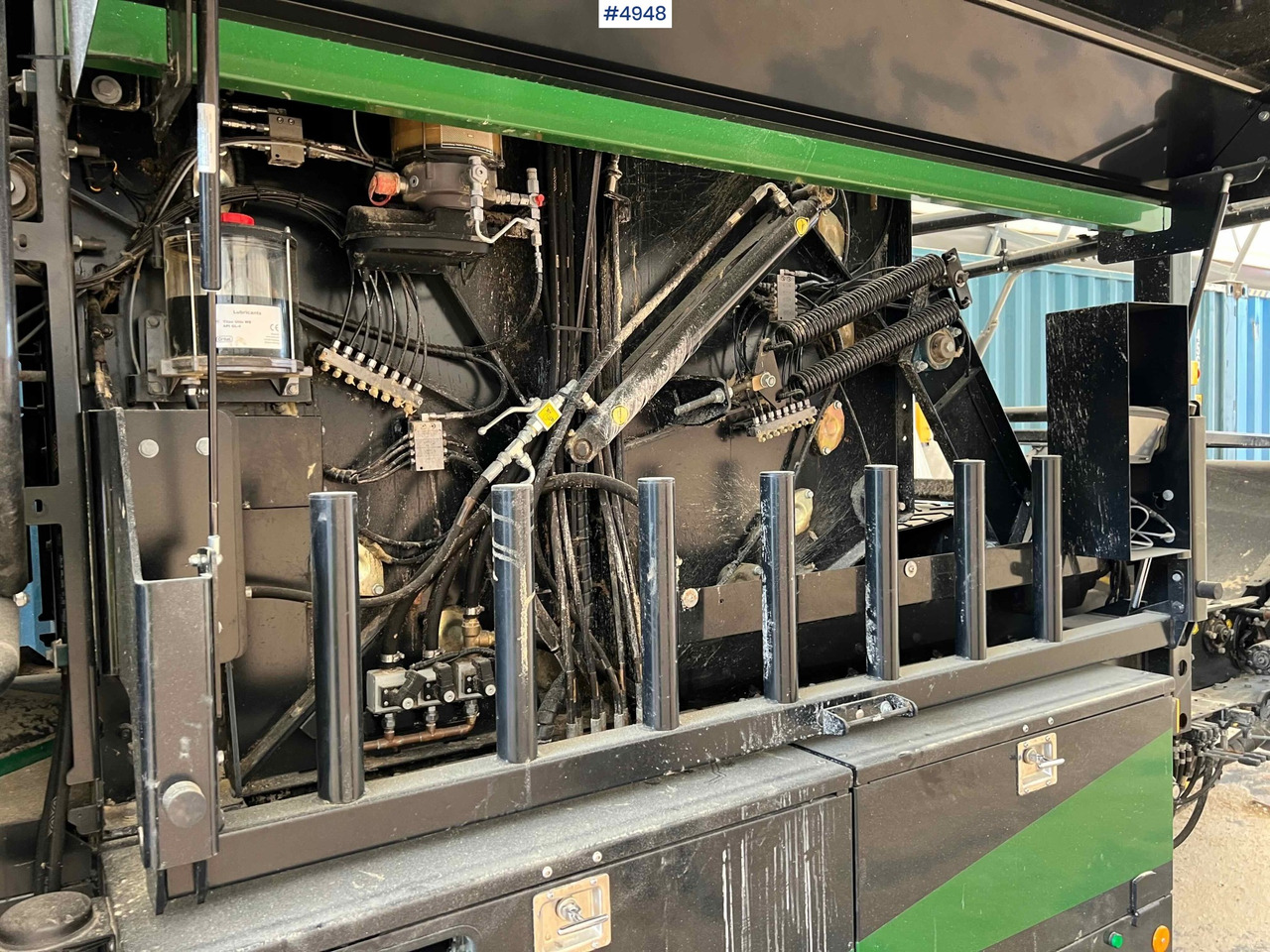 Grünlandtechnik 2024 Orkel Dens-x round baler for corn, chips and cut grass: das Bild 42