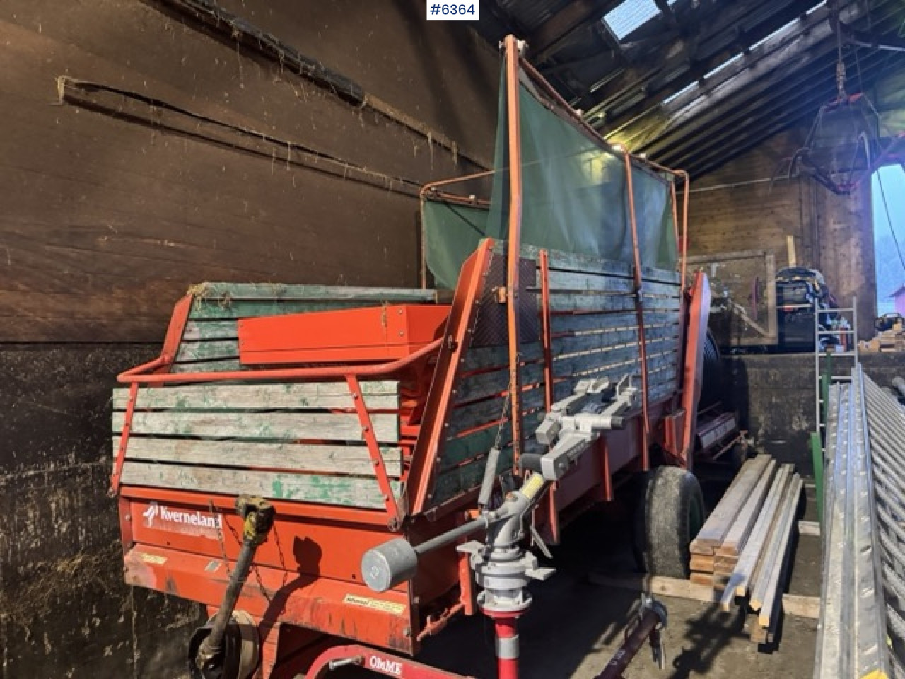 Approx. 1990 Kverneland UN7000 unloading wagon - Grünlandtechnik: das Bild 2 Approx. 1990 Kverneland UN7000 unloading wagon - Grünlandtechnik: das Bild 2