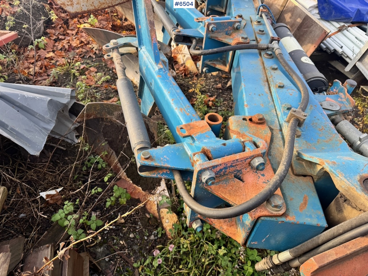 Approx. 1995 Øverum 3-furrow reversible plough - Technik für Bodenbearbeitung: das Bild 5 Approx. 1995 Øverum 3-furrow reversible plough - Technik für Bodenbearbeitung: das Bild 5