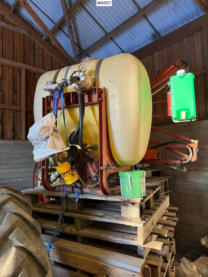 Hardi field sprayer, 8 meters - Pflanzenschutzspritze: das Bild 5 Hardi field sprayer, 8 meters - Pflanzenschutzspritze: das Bild 5