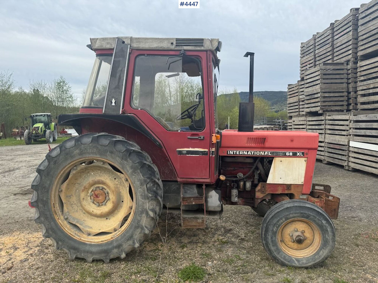 International 685 XL - Traktor: das Bild 3 International 685 XL - Traktor: das Bild 3