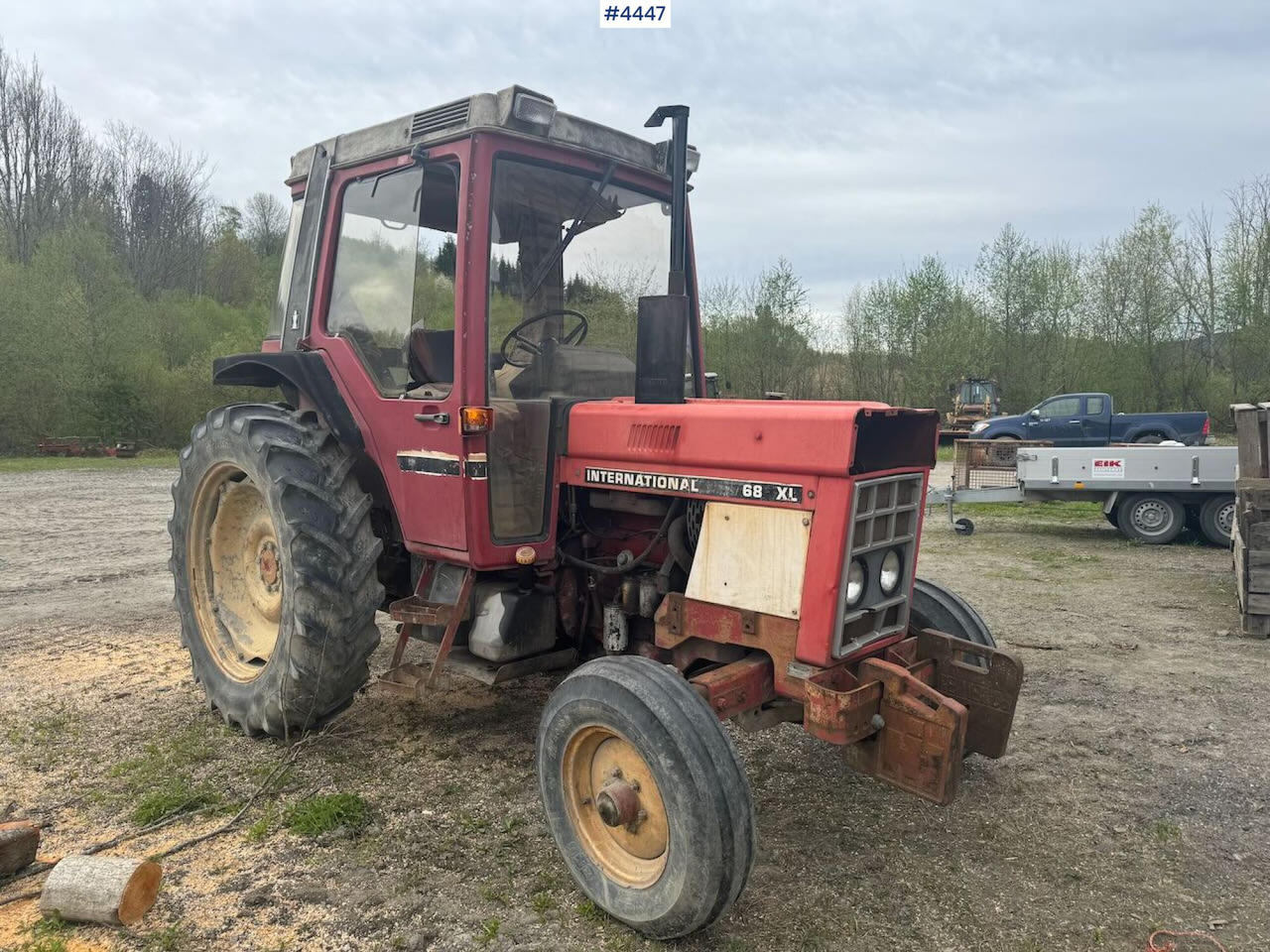 International 685 XL - Traktor: das Bild 2 International 685 XL - Traktor: das Bild 2
