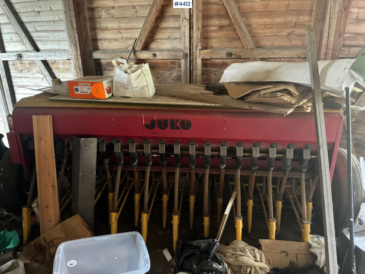 Juko Sowing Machine - Sämaschine: das Bild 1 Juko Sowing Machine - Sämaschine: das Bild 1