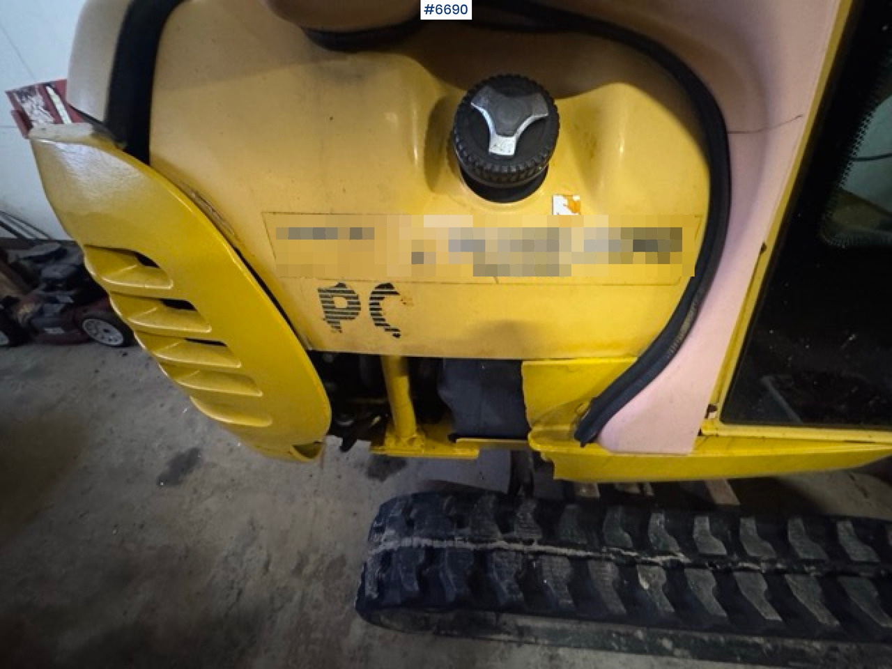 Bagger Komatsu PC15R excavator with 2 buckets!: das Bild 11