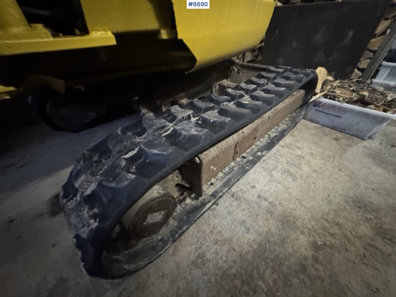 Bagger Komatsu PC15R excavator with 2 buckets!: das Bild 16