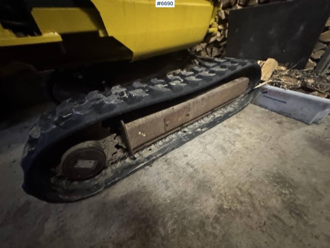 Bagger Komatsu PC15R excavator with 2 buckets!: das Bild 17