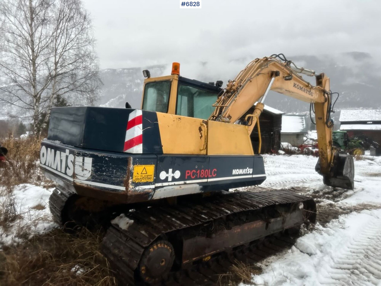 Komatsu PC180LC-3 w/ Excavator bucket. SEE VIDEO. - Bagger: das Bild 3 Komatsu PC180LC-3 w/ Excavator bucket. SEE VIDEO. - Bagger: das Bild 3