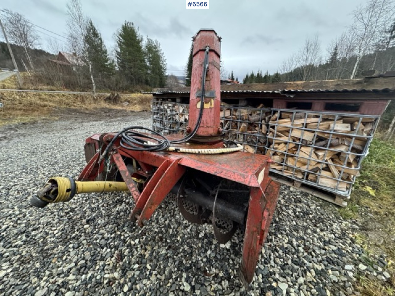 2005 Dalen two-stage snow blower - Kommunal-/ Sonderfahrzeug: das Bild 2 2005 Dalen two-stage snow blower - Kommunal-/ Sonderfahrzeug: das Bild 2