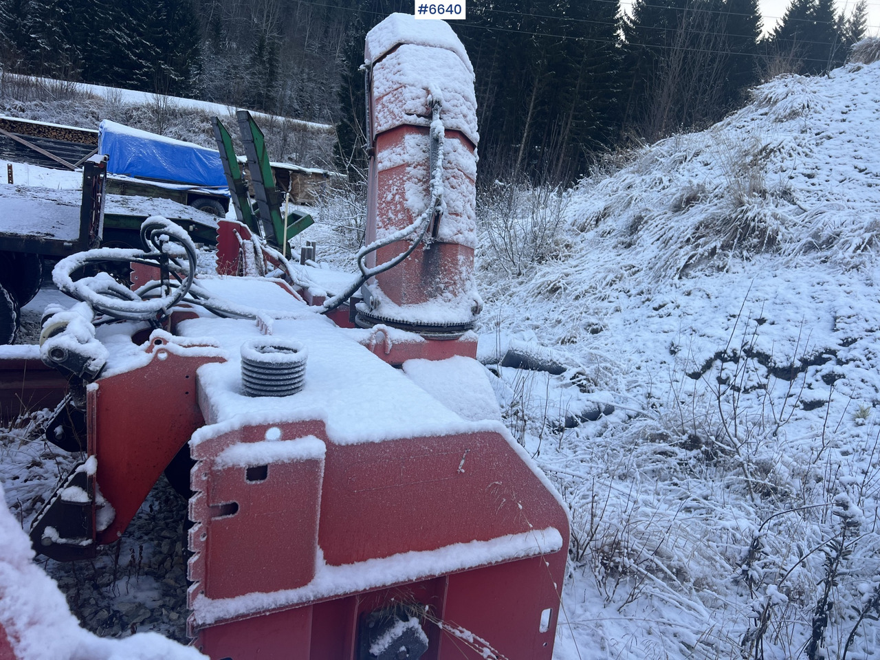 Globus snow blower for tractor - Kommunal-/ Sonderfahrzeug: das Bild 4 Globus snow blower for tractor - Kommunal-/ Sonderfahrzeug: das Bild 4