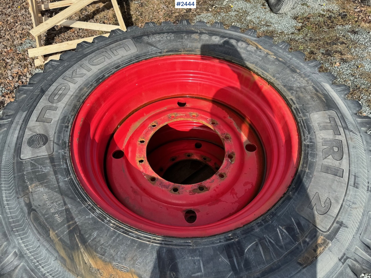 Nokian TRI2 wheelset from Fendt 936 - Komplettrad für Landmaschine: das Bild 5 Nokian TRI2 wheelset from Fendt 936 - Komplettrad für Landmaschine: das Bild 5