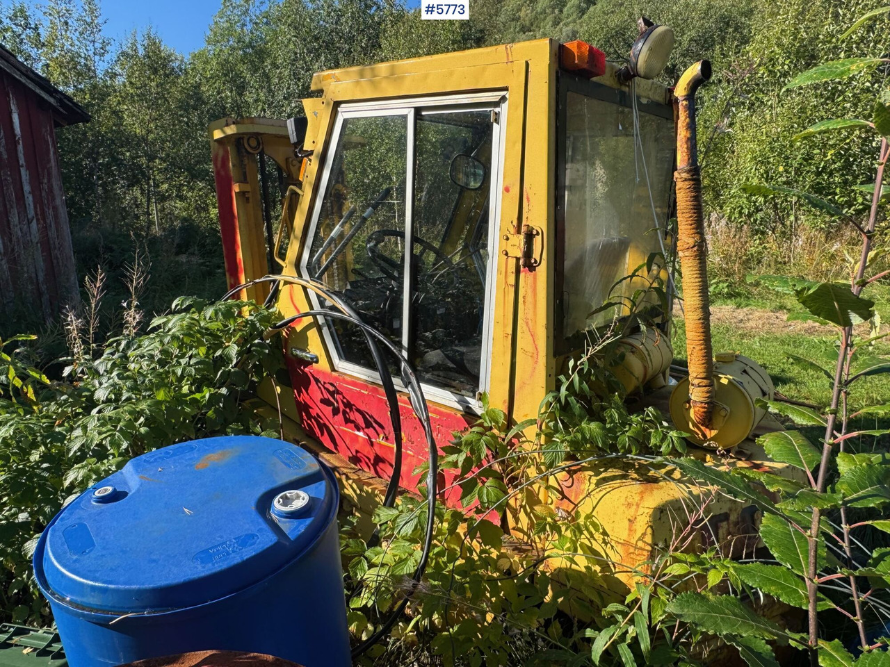 Toyota 02-3FD25 Truck. Repair object - Gabelstapler: das Bild 4 Toyota 02-3FD25 Truck. Repair object - Gabelstapler: das Bild 4