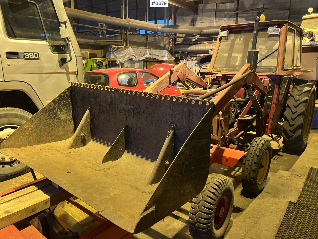 Volvo T430K traktor m/ frontlaster og skuffe - Traktor: das Bild 5 Volvo T430K traktor m/ frontlaster og skuffe - Traktor: das Bild 5