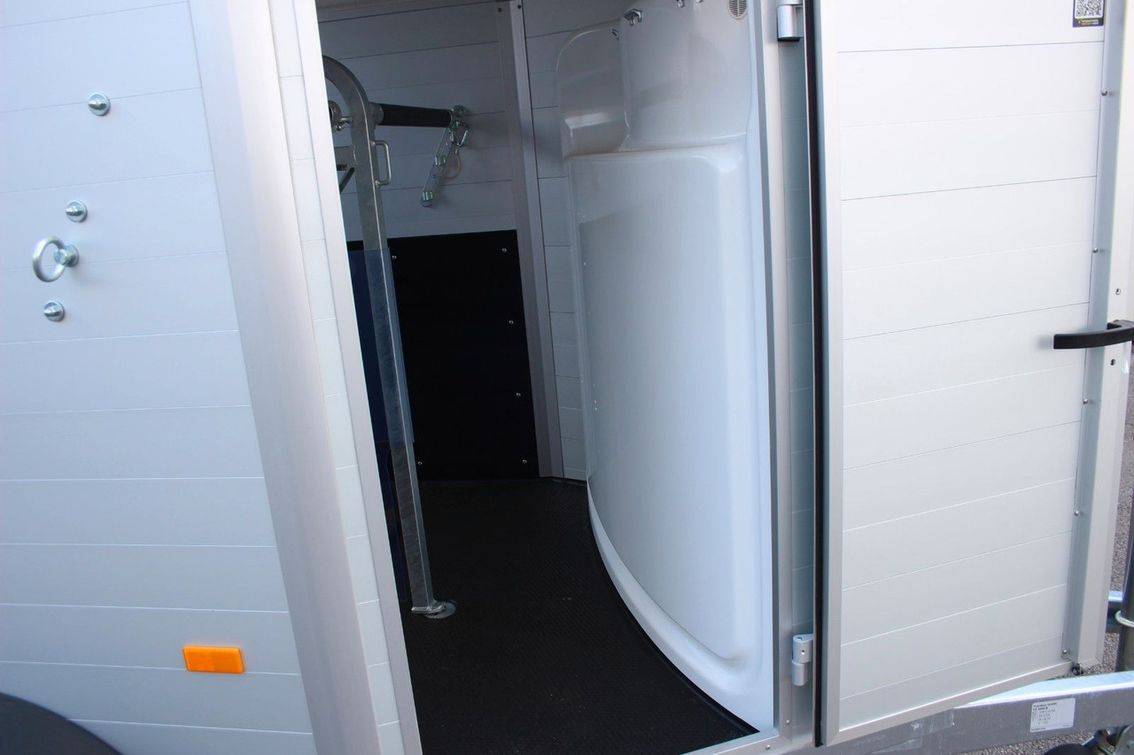 Tiertransporter Anhänger Humbaur Equitos Alu Plus 2400 Pferdeanhänger Sattelkamme: das Bild 13