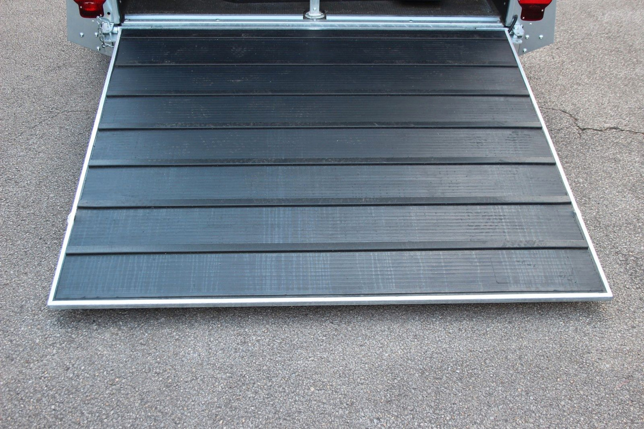 Tiertransporter Anhänger Humbaur Equitos Alu Plus 2400 Pferdeanhänger Sattelkamme: das Bild 7