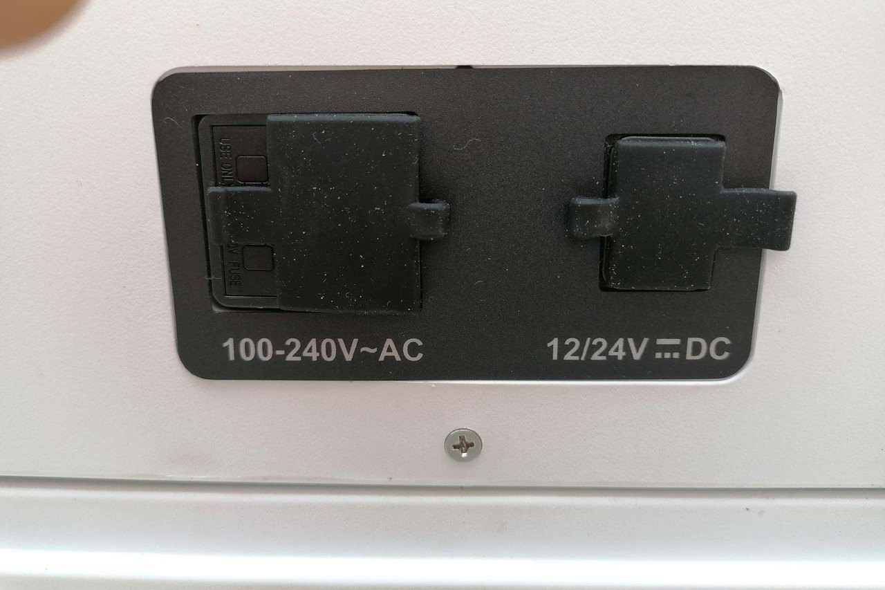 Fridge Dometic Waeco Mobicool 38L - Fahrerhaus und Interieur für LKW: das Bild 5 Fridge Dometic Waeco Mobicool 38L - Fahrerhaus und Interieur für LKW: das Bild 5