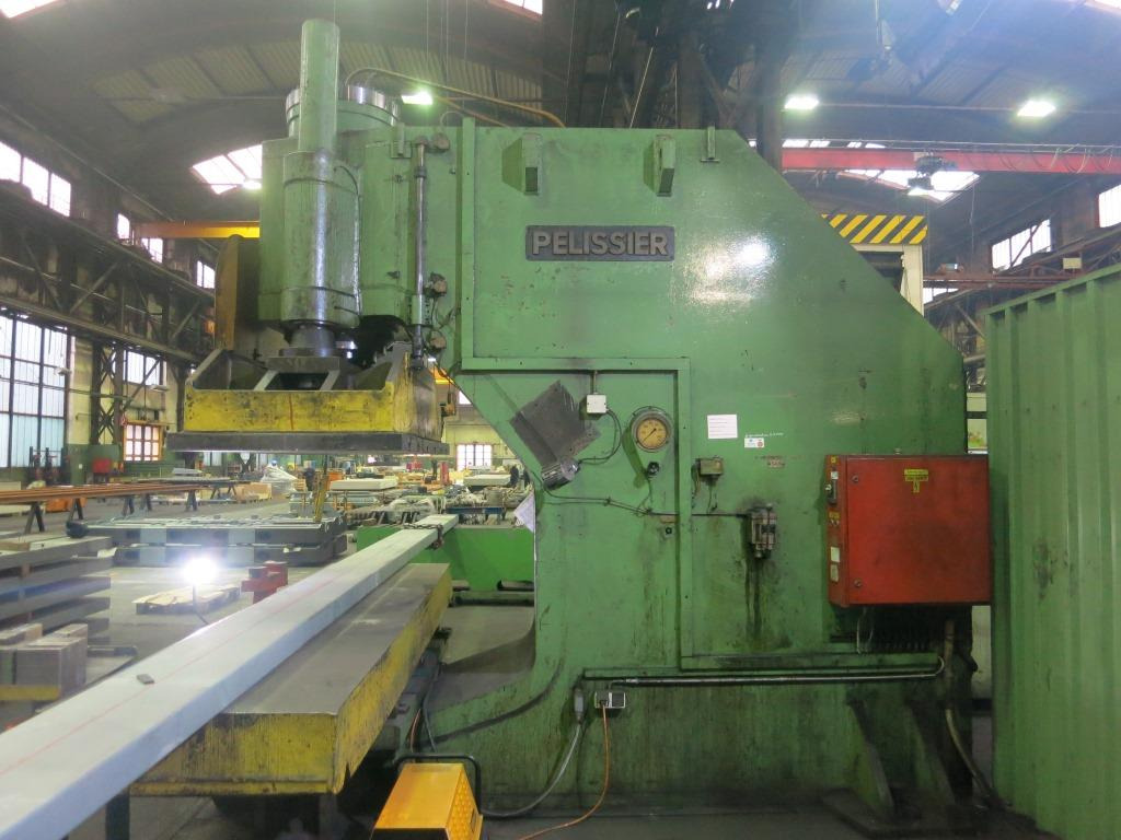 PELISSIER 400 - Metallbearbeitungsmaschine: das Bild 1 PELISSIER 400 - Metallbearbeitungsmaschine: das Bild 1