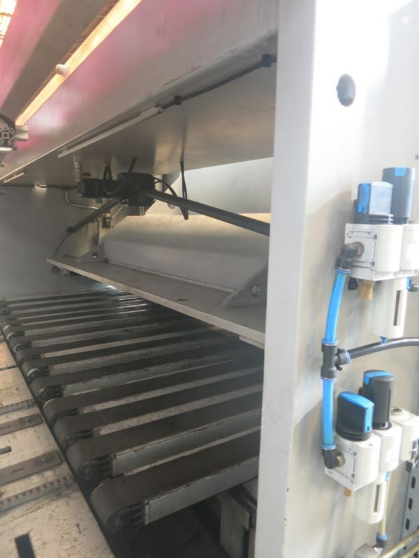 Weinbrenner TSV204100 - Metallbearbeitungsmaschine: das Bild 4 Weinbrenner TSV204100 - Metallbearbeitungsmaschine: das Bild 4