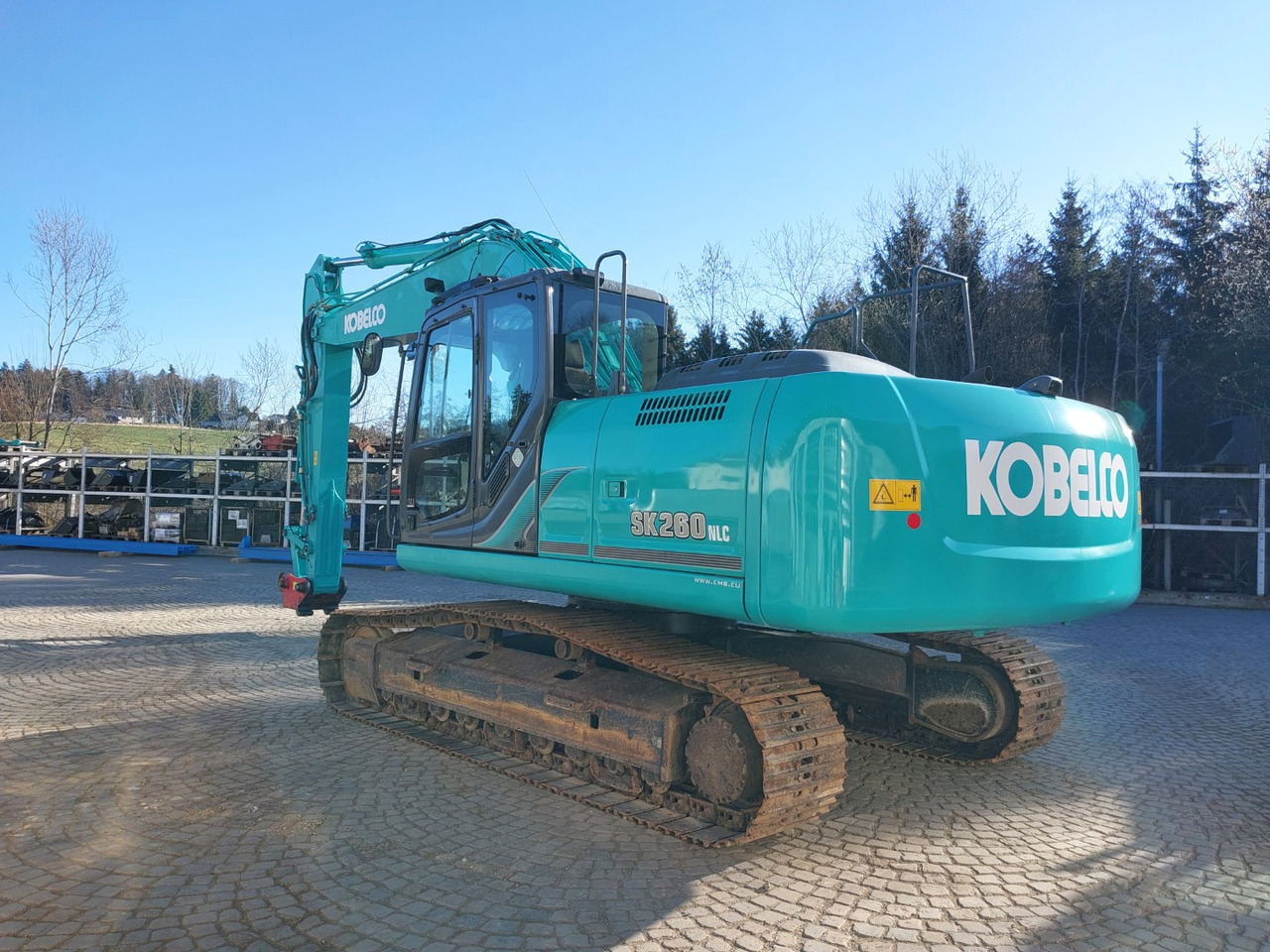 Kobelco SK260NLC-9 - Baumaschine: das Bild 2 Kobelco SK260NLC-9 - Baumaschine: das Bild 2