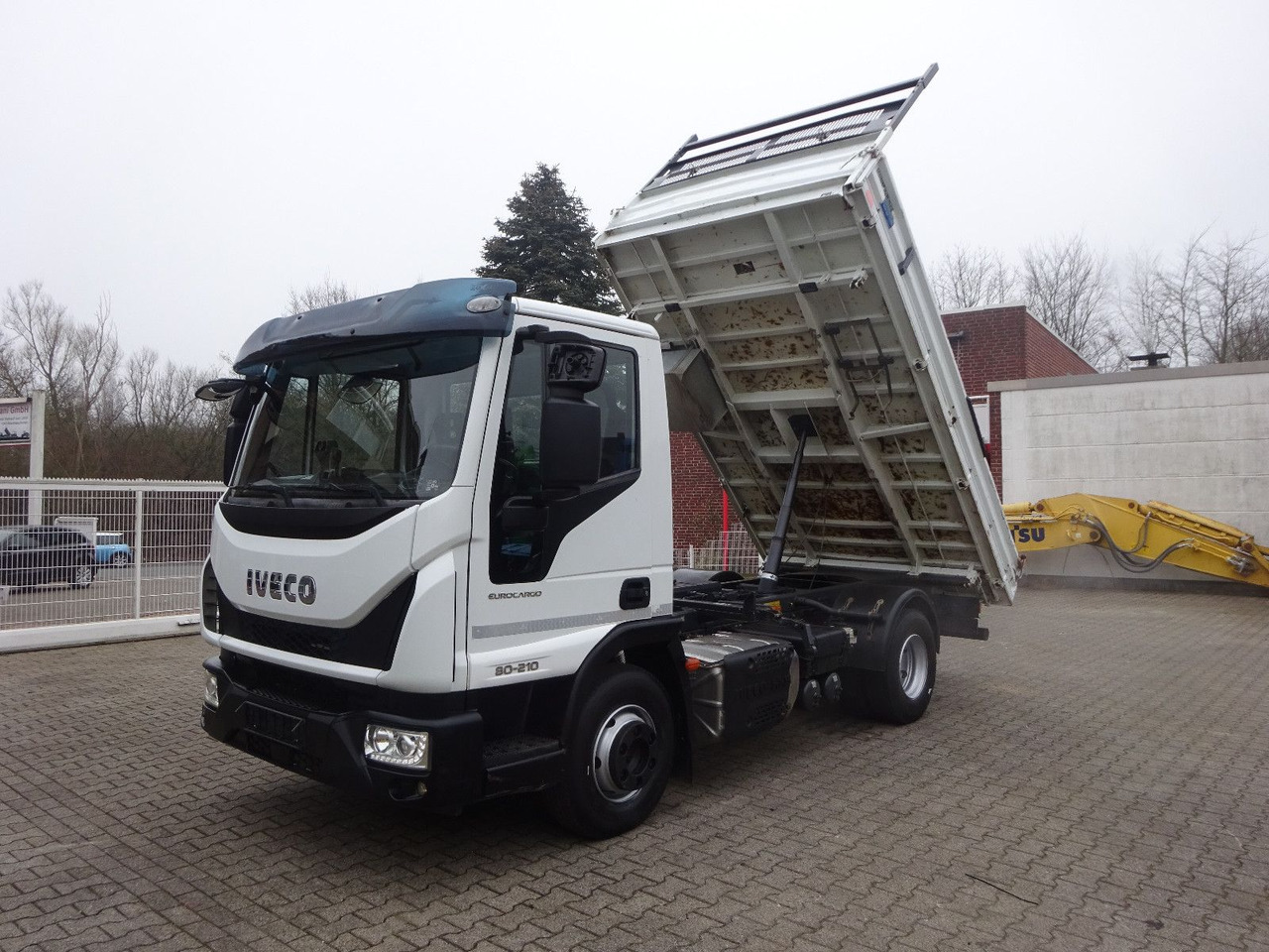 Iveco 80-120 Eurocargo MEILLER 3SKipper 4x2 - Kipper: das Bild 1 Iveco 80-120 Eurocargo MEILLER 3SKipper 4x2 - Kipper: das Bild 1