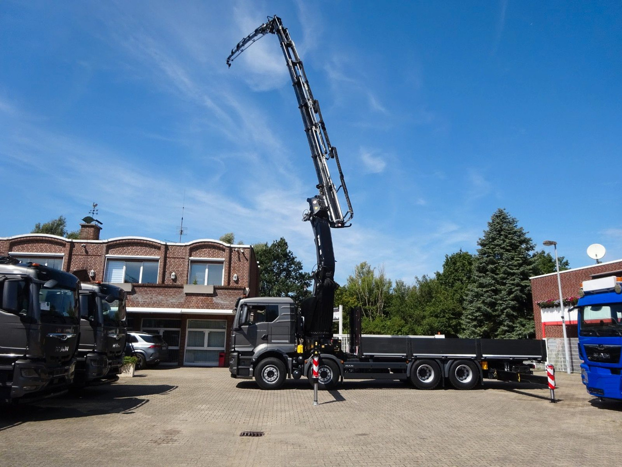 MAN 35.510 P+ 955 Effer jib Seilwind(100t Meterkran MAN 35.510 P+ 955 Effer jib Seilwind New Truck - Autokran, Pritsche LKW: das Bild 1 MAN 35.510 P+ 955 Effer jib Seilwind(100t Meterkran MAN 35.510 P+ 955 Effer jib Seilwind New Truck - Autokran, Pritsche LKW: das Bild 1