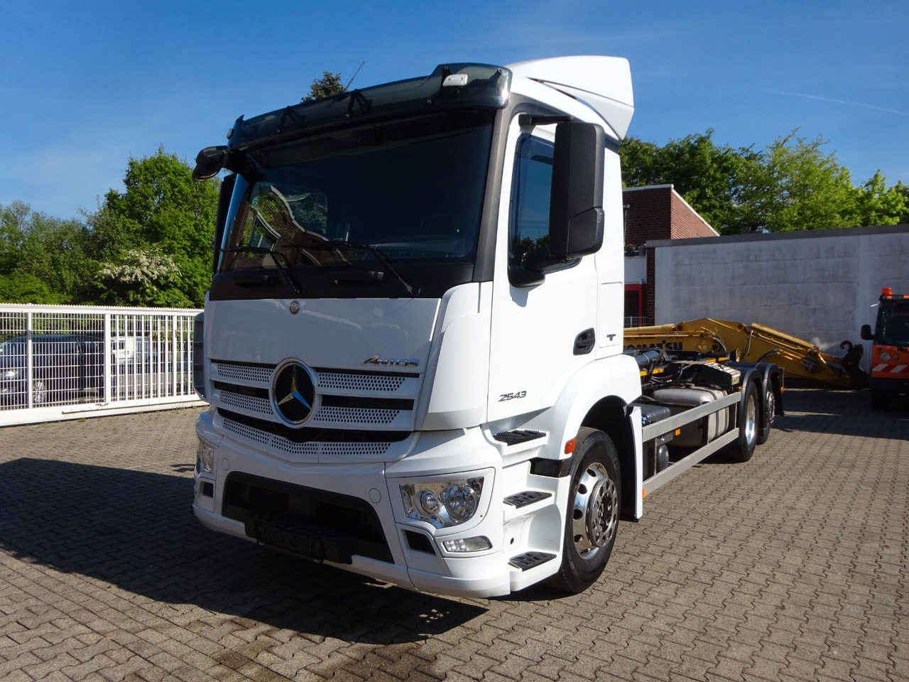Mercedes-Benz 2543 Antos PALFINGER Abroller - Abrollkipper: das Bild 2 Mercedes-Benz 2543 Antos PALFINGER Abroller - Abrollkipper: das Bild 2