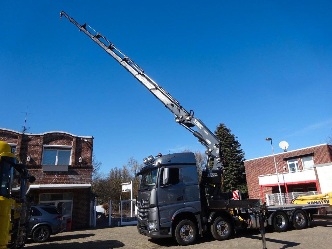 Mercedes-Benz 3453 Plattform + Fassi F820 Kran 8x2 Mercedes-Benz 3453 FASSI F820 Kran 8x Hydr. Ausschub - Autokran, Pritsche LKW: das Bild 5 Mercedes-Benz 3453 Plattform + Fassi F820 Kran 8x2 Mercedes-Benz 3453 FASSI F820 Kran 8x Hydr. Ausschub - Autokran, Pritsche LKW: das Bild 5