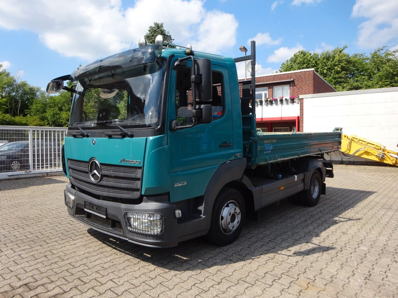 Mercedes-Benz 823 Atego MEILLER 3Skipper 4x2 - Kipper Transporter: das Bild 3 Mercedes-Benz 823 Atego MEILLER 3Skipper 4x2 - Kipper Transporter: das Bild 3