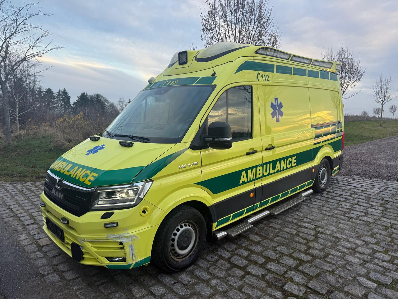MAN TGE 4.180 Ambulance * 31 900 € netto - Krankenwagen: das Bild 2 MAN TGE 4.180 Ambulance * 31 900 € netto - Krankenwagen: das Bild 2