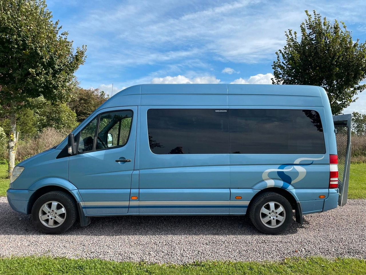 Mercedes-Benz Sprinter 316 CDI AUT * BUS ** 9 bis 11 sitze** - Personentransporter: das Bild 2 Mercedes-Benz Sprinter 316 CDI AUT * BUS ** 9 bis 11 sitze** - Personentransporter: das Bild 2