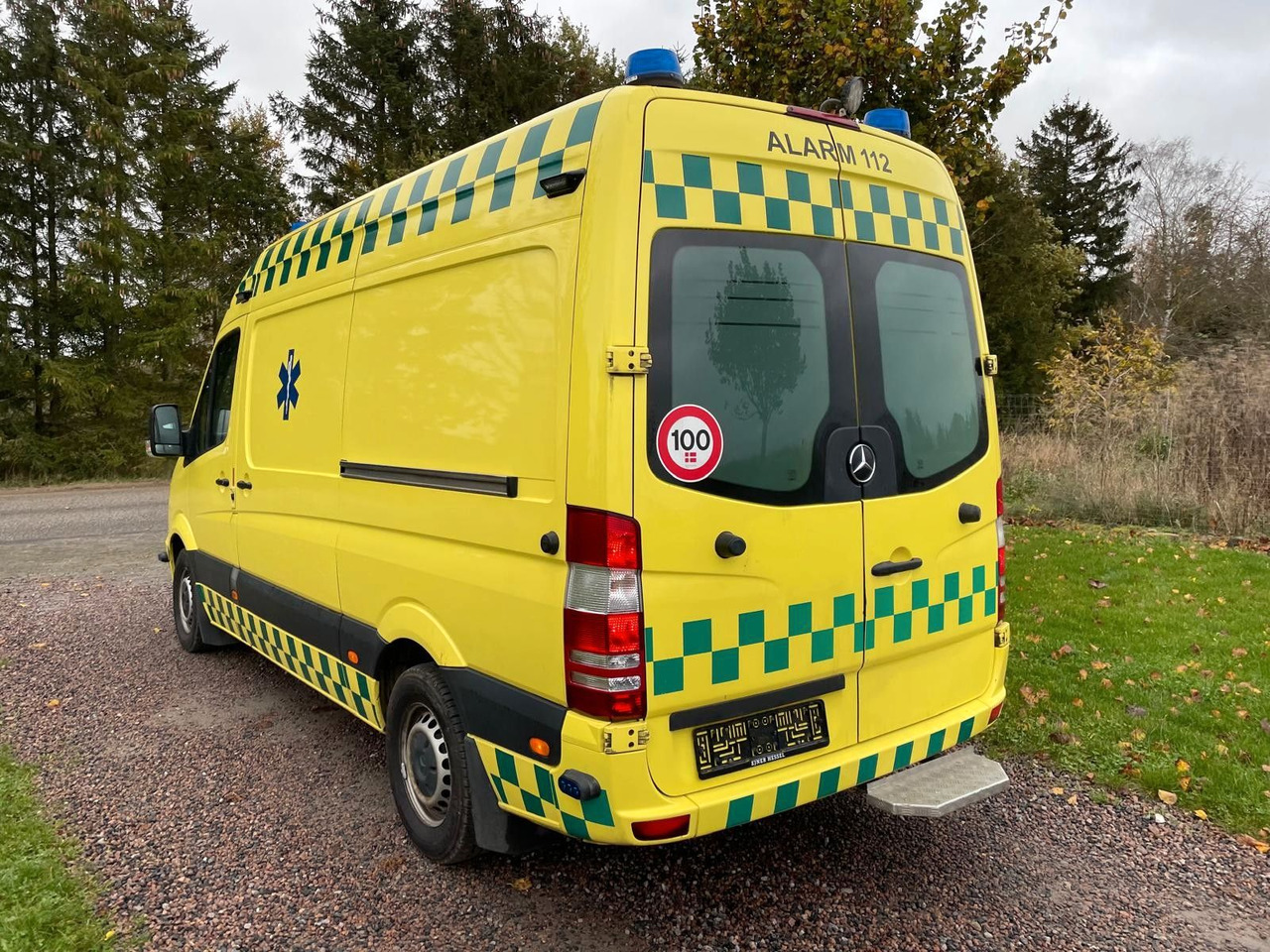 Mercedes-Benz Sprinter II Kasten 316 CDI Aut Ambulance - Krankenwagen: das Bild 3 Mercedes-Benz Sprinter II Kasten 316 CDI Aut Ambulance - Krankenwagen: das Bild 3