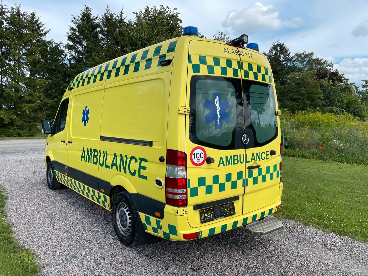 Mercedes-Benz Sprinter II Kasten 316 CDI Aut *Ambulance - Krankenwagen: das Bild 3 Mercedes-Benz Sprinter II Kasten 316 CDI Aut *Ambulance - Krankenwagen: das Bild 3
