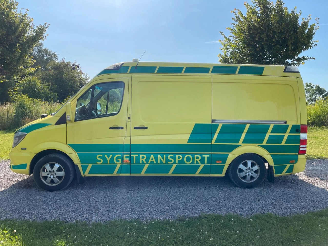 Mercedes-Benz Sprinter II Kasten 316 CDI Aut - Krankenwagen: das Bild 2 Mercedes-Benz Sprinter II Kasten 316 CDI Aut - Krankenwagen: das Bild 2