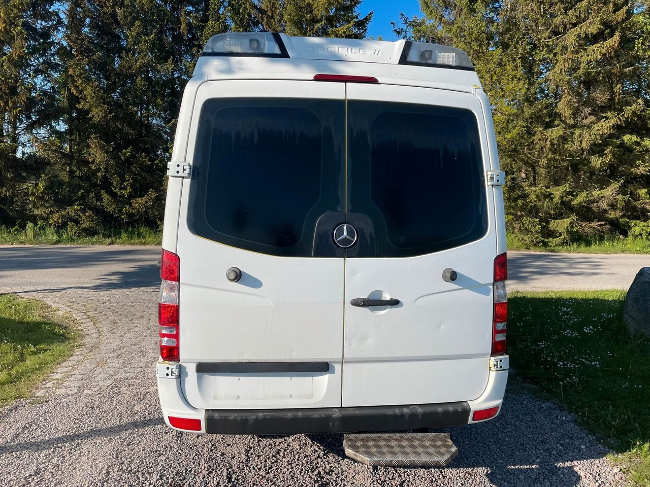 Mercedes-Benz Sprinter Kasten 316 CDI Ambulance *7 200 netto* - Krankenwagen: das Bild 4 Mercedes-Benz Sprinter Kasten 316 CDI Ambulance *7 200 netto* - Krankenwagen: das Bild 4