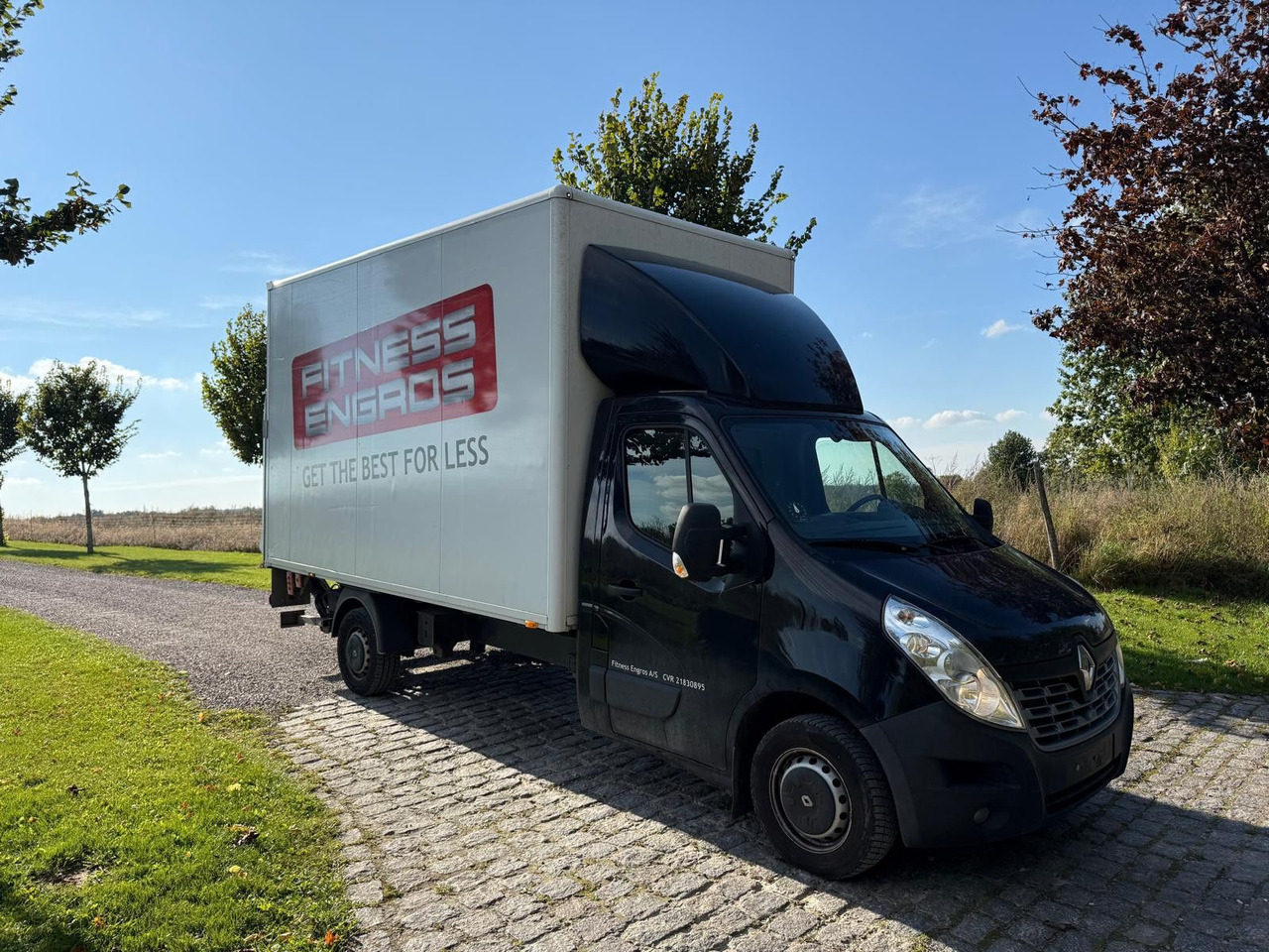 Renault Master III 2.3dCi box L:4,2 m x H:2,5m x B:2,2m - Pritsche Transporter: das Bild 1 Renault Master III 2.3dCi box L:4,2 m x H:2,5m x B:2,2m - Pritsche Transporter: das Bild 1