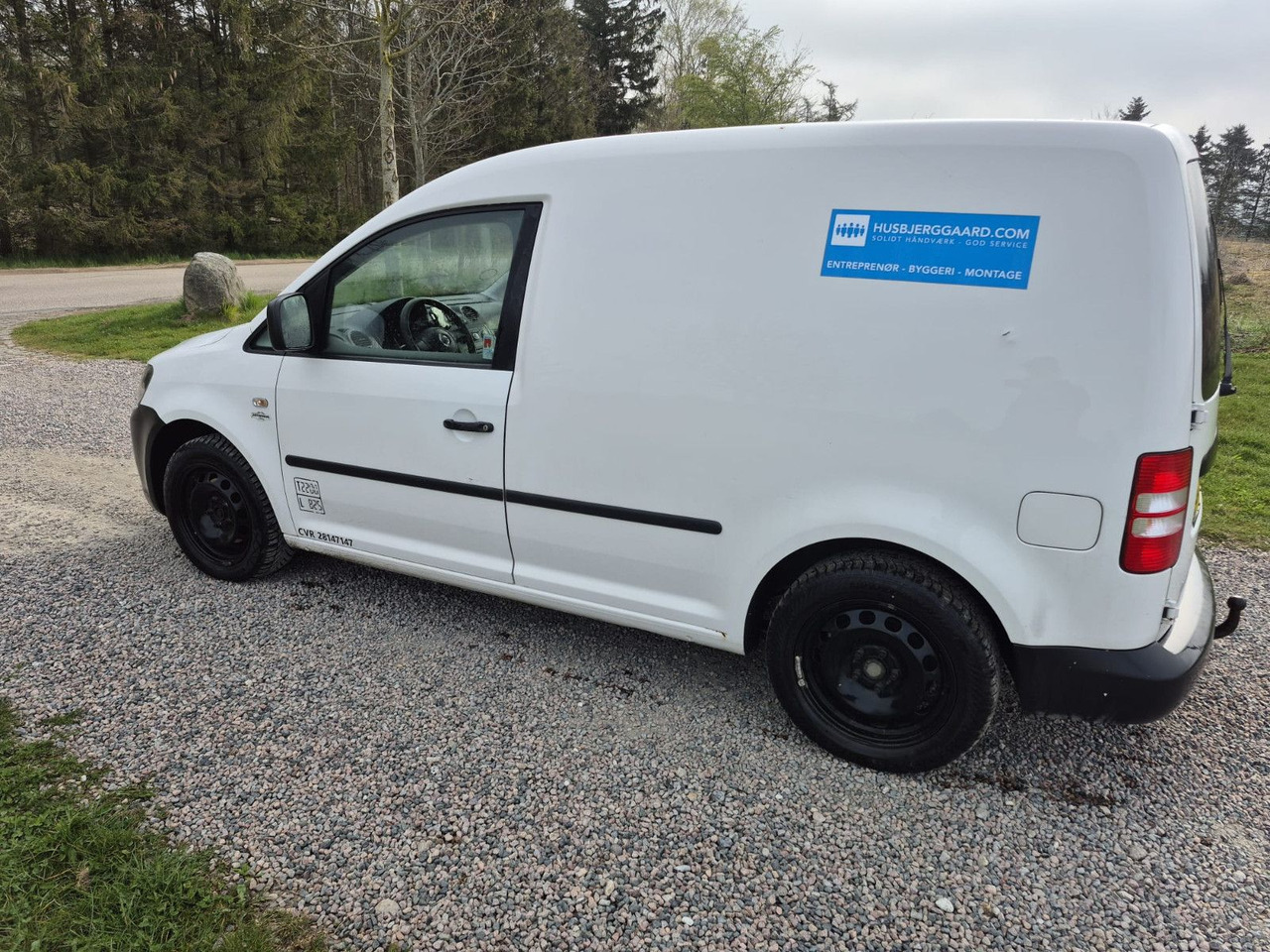 Volkswagen Caddy 1.6 TDI Kasten *2900 EUR netto - Kleintransporter: das Bild 3 Volkswagen Caddy 1.6 TDI Kasten *2900 EUR netto - Kleintransporter: das Bild 3