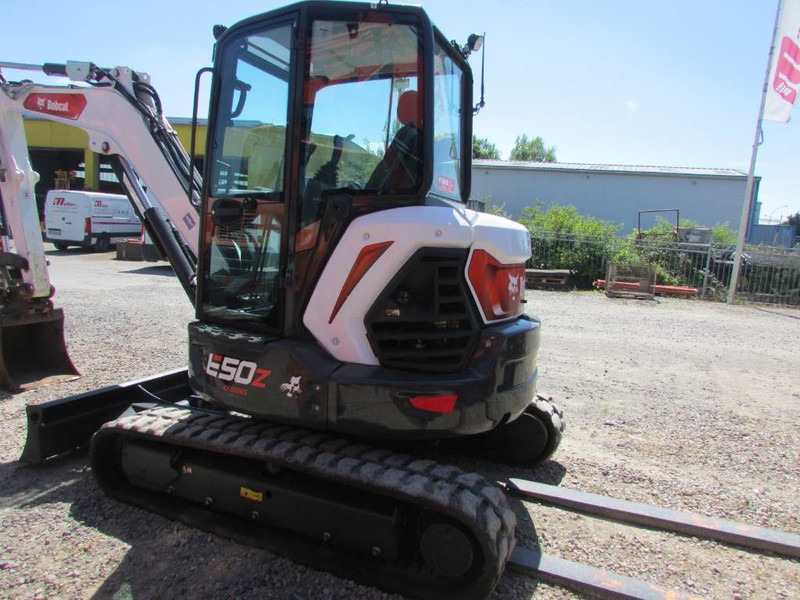 Bobcat E 50z Minibagger 42.500 EUR - Minibagger: das Bild 4 Bobcat E 50z Minibagger 42.500 EUR - Minibagger: das Bild 4