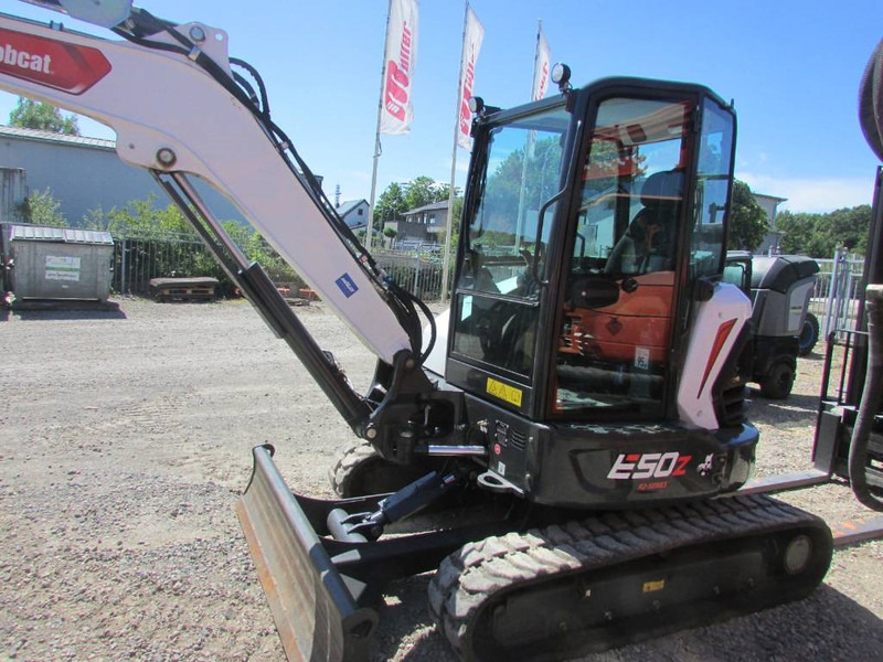 Bobcat E 50z Minibagger 42.500 EUR - Minibagger: das Bild 5 Bobcat E 50z Minibagger 42.500 EUR - Minibagger: das Bild 5