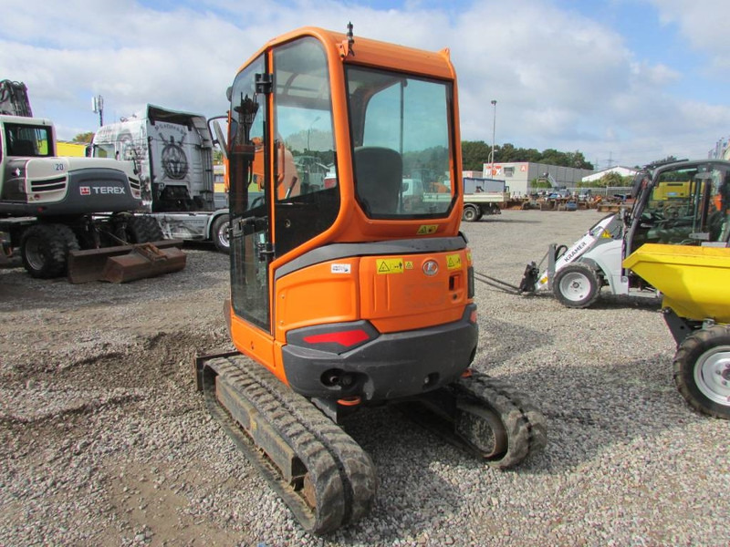 Kubota U 27-4 Minibagger 20.000 EUR - Minibagger: das Bild 5 Kubota U 27-4 Minibagger 20.000 EUR - Minibagger: das Bild 5