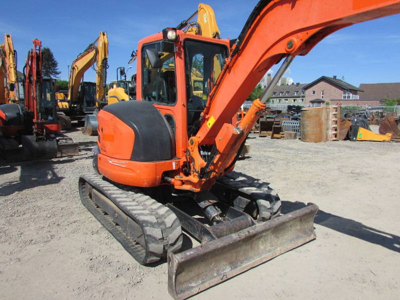 Kubota U 55-4 HI Minibagger / 26.500 EUR - Minibagger: das Bild 3 Kubota U 55-4 HI Minibagger / 26.500 EUR - Minibagger: das Bild 3