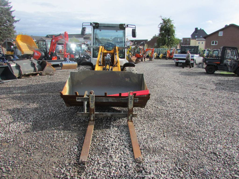 Liebherr L 506 Compact Radlader 46.500 EUR netto L506C - Radlader: das Bild 5 Liebherr L 506 Compact Radlader 46.500 EUR netto L506C - Radlader: das Bild 5
