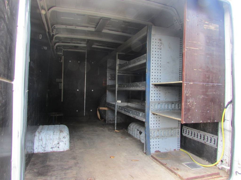 Mercedes-Benz 813 D Vario Kastenwagen - Kastenwagen: das Bild 4 Mercedes-Benz 813 D Vario Kastenwagen - Kastenwagen: das Bild 4